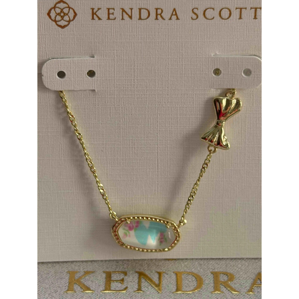 Kendra Scott White Pendant Necklace - Picture 2 of 3